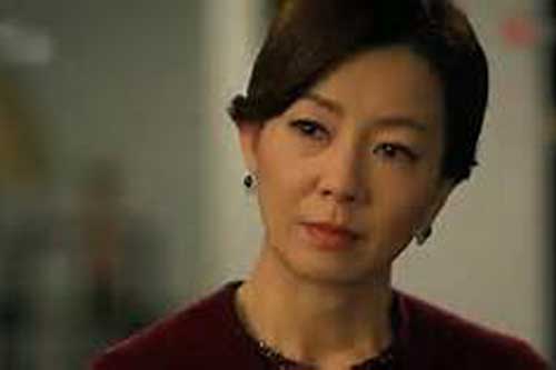 Lễ đính hôn em chồng, bố mẹ tuyên bố trước hai họ về số tiền vợ chồng tôi sẽ cho khiến mọi người trầm trồ còn chúng tôi "điếng người"