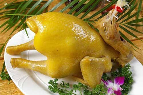 Luộc thịt gà đừng quên bỏ thứ này: Món thịt thơm ngon, đậm vị da giòn sần sật cả nhà thi nhau gắp