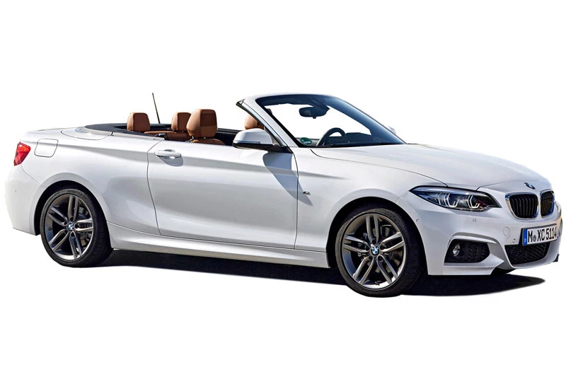 3. BMW 2 Series Convertible 2020 (giá khởi điểm: 43.100 USD).