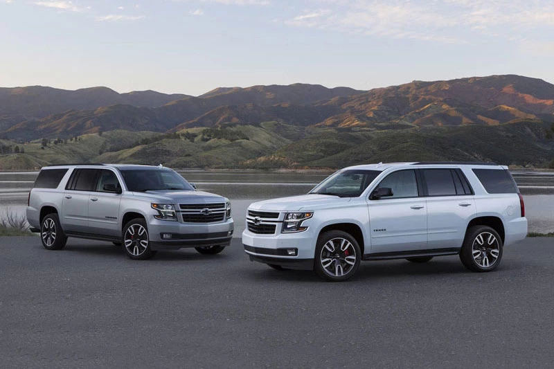 3. Chevrolet Tahoe 2020 (đánh giá độ tin cậy: 5/5, giá khởi điểm: 49.000 USD).