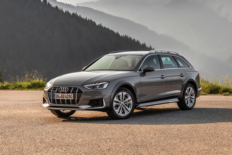 4. Audi A4 Allroad 2020 (giá khởi điểm: 44.600 USD).