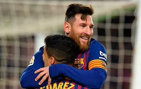 Suarez chưa quen với cảm giác đối đầu Messi