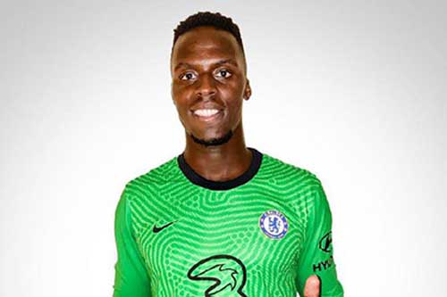 Chelsea chính thức đón tân binh Mendy