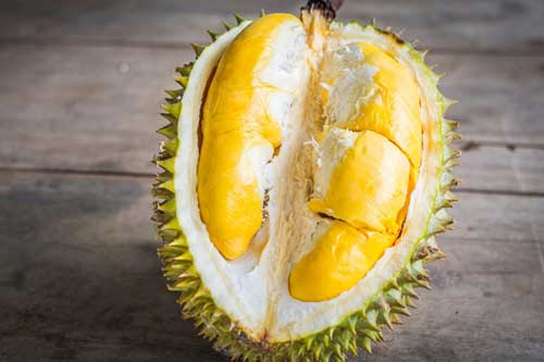 Những dấu hiệu nhận biết đơn giản sầu riêng ngâm tẩm hóa chất, chín ép