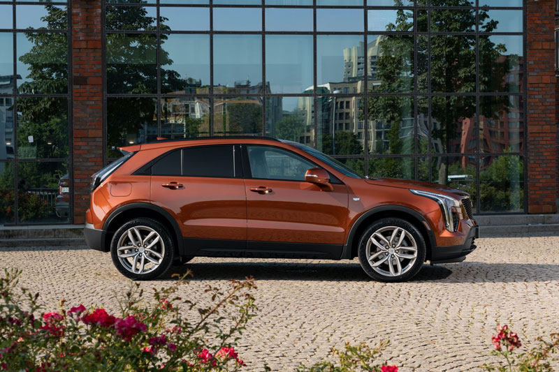 SUV ‘chất như nước cất’, động cơ tăng áp, giá gần 1 tỷ đồng