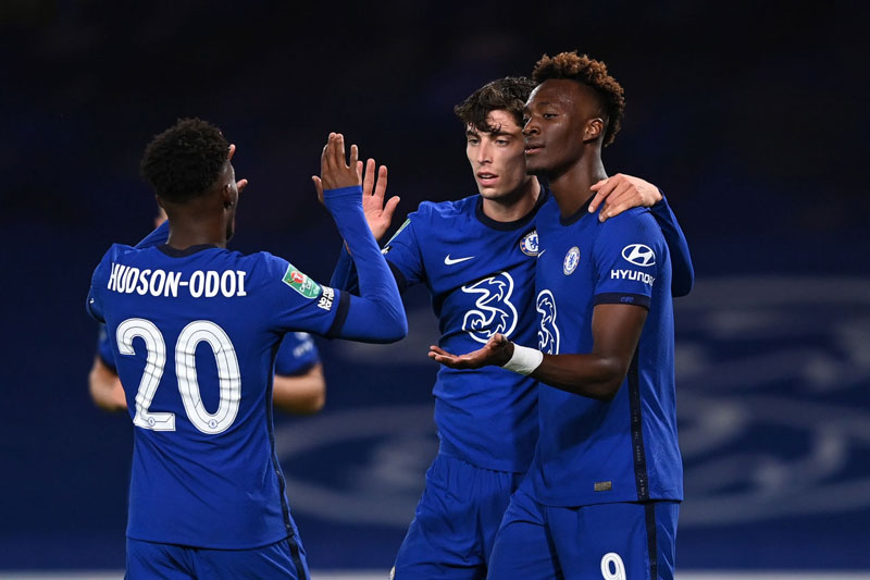 Kai Havertz lập hat-trick, Chelsea thắng giòn giã Barnsley