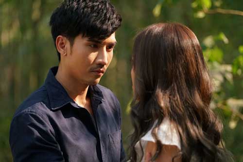 Thấy hàng xóm "cà khịa" chuyện muộn con, trong cơn tức giận, tôi tuôn một câu khiến cả nhà chồng lao đao