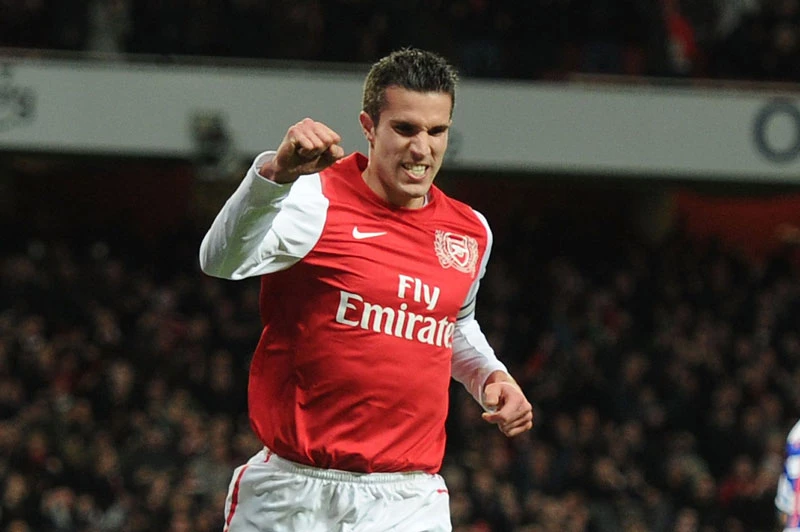 Tiền đạo: Robin van Persie.