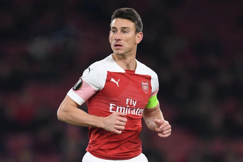 Trung vệ: Laurent Koscielny.