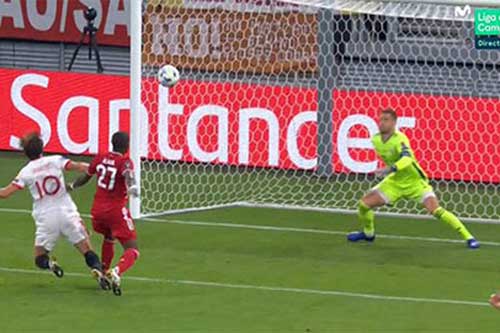 Bayern Munich bị phạt đền oan hay đúng người đúng tội?