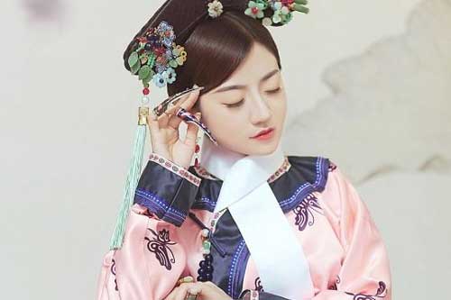 Chuyện về nữ nhân suýt trở thành phi tần nhà Thanh, vì Hoàng đế băng hà nên được gả cho người khác rồi hạ sinh 13 người con