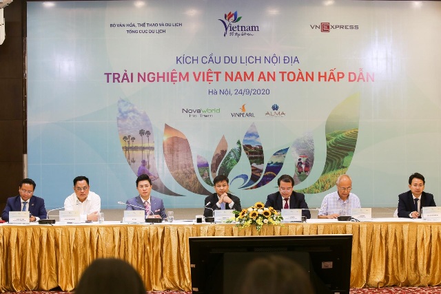 Làm sao để "trải nghiệm Việt Nam an toàn, hấp dẫn"?