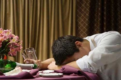 Những cách hay để giải rượu nhanh nhất và không cảm thấy mệt mỏi