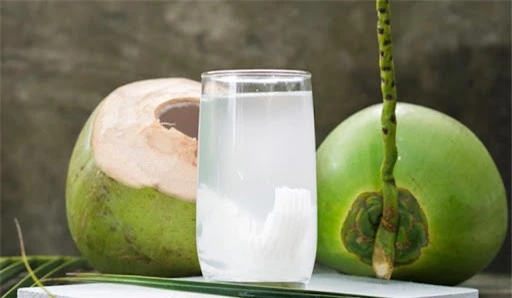 Uống nước dừa buổi sáng tốt cho sức khỏe