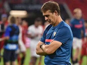 Sevilla phí cơ hội vàng để "kết liễu" Bayern