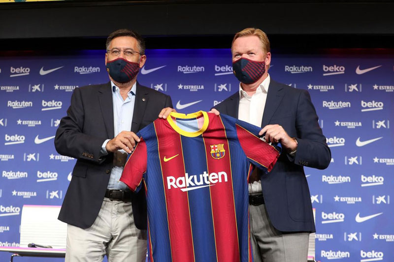 Chỉ sau 1 tháng, HLV Koeman đã mất niềm tin vào BLĐ Barca
