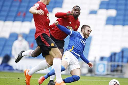 M.U hên hay trọng tài đúng khi từ chối 11m ở đầu hiệp 2 cho Brighton?