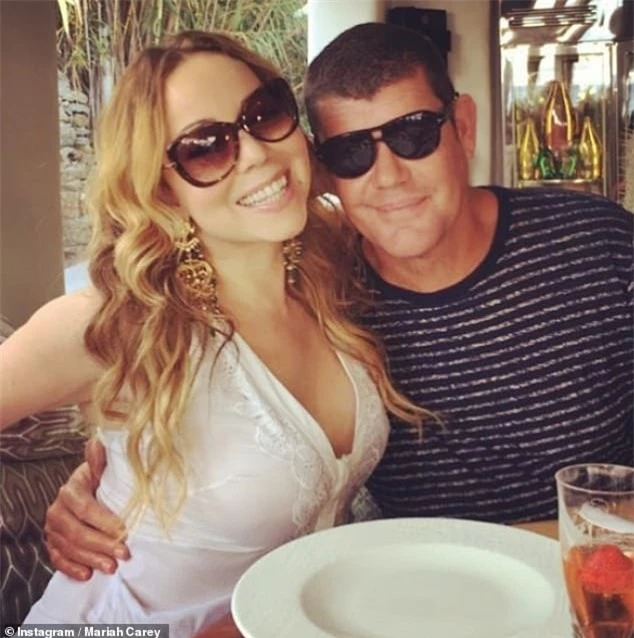 Mariah Carey và James Packer từng gắn bó một năm rưỡi.
