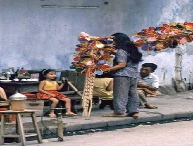 Xốn xang ngắm chùm ảnh cực hiếm về Trung thu Việt Nam xưa - Phần 2