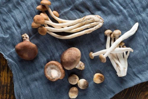 12 loại thực phẩm tuyệt đối không được ăn sống