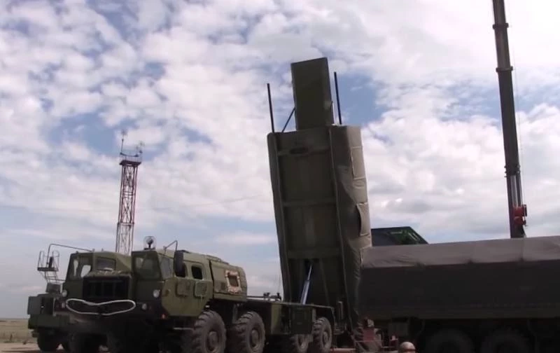 Tên lửa đạn đạo xuyên lục địa UR-100N UTTKh đang được dùng làm phương tiện phóng Avangard. Ảnh: Topwar.