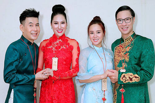 Nghệ sĩ hội ngộ trong ngày giỗ Tổ nghề sân khấu