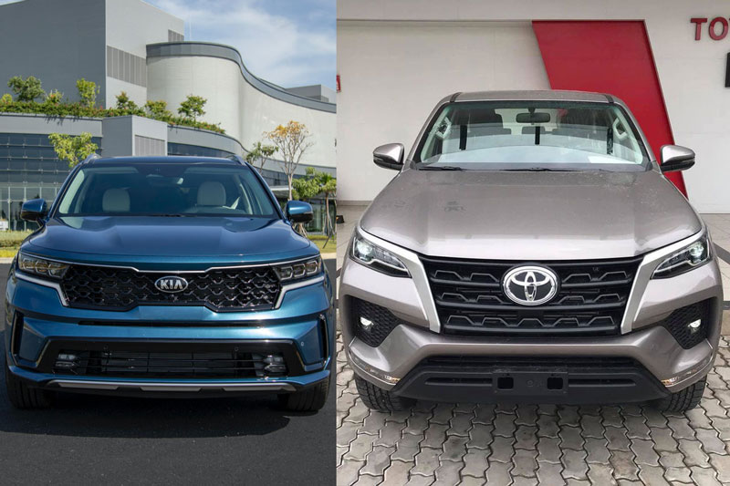 So sánh giá lăn bánh Kia Sorento 2021 với Toyota Fortuner 2021