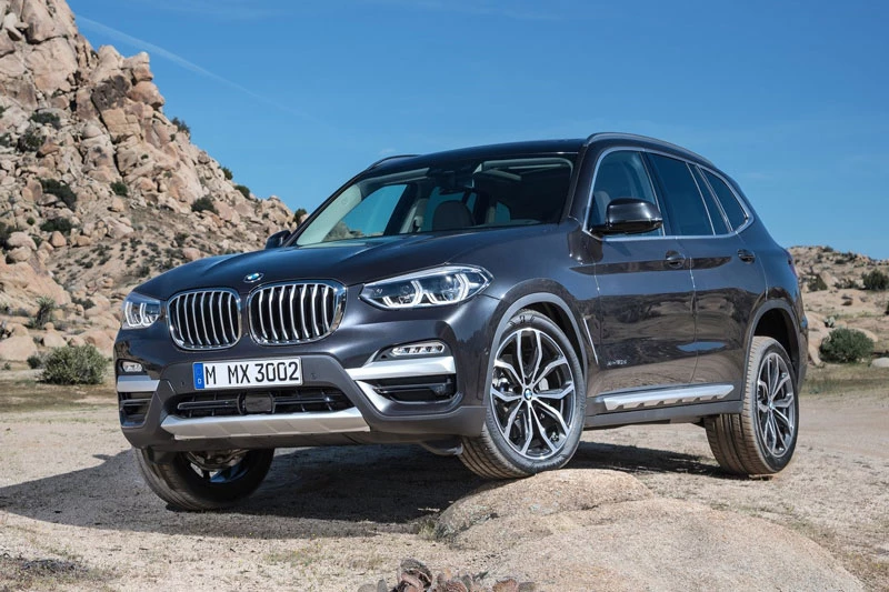 7. BMW X3 2020 (giá khởi điểm: 41.950 USD).