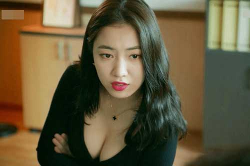 Cả nhà đang loạn lên vì em gái có bầu bị gã người yêu chối bỏ, vợ tôi lại hả hê nói 1 câu, ai nấy đều tức nhưng không làm gì được