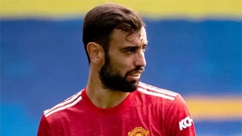  Bruno Fernandes không hài lòng với cách chơi của M.U