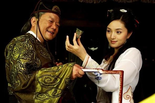 Cung nữ, thái giám trong Tử Cấm Thành không dám ăn đồ ăn thừa của Vua và bí mật rất ít người biết