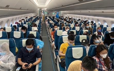 Đưa hơn 350 công dân Việt Nam tại Hoa Kỳ, Nhật Bản về nước