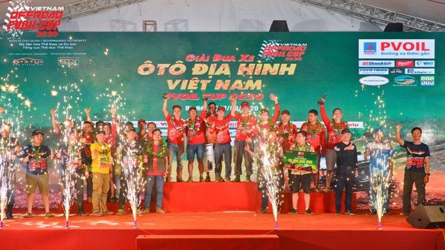 Bế mạc Giải đua xe ô tô địa hình Việt Nam PVOIL CUP 2020