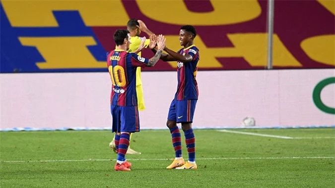 Fati có thể thừa kế vai trò của Messi ở Barca