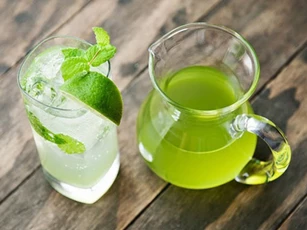 Tác dụng phụ nghiêm trọng nếu uống quá nhiều nước chanh
