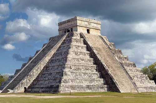 Bí ẩn quanh những tàn tích của nền văn minh Maya