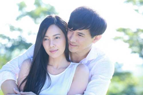 Chuẩn bị tái hôn thì chồng cũ hẹn gặp đưa một cuốn sổ, nghe anh tuyên bố mà cô nghẹn ngào lập tức xin hủy hôn