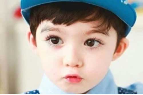 Mẹ bầu ăn những món này, con sinh ra mắt đẹp mi cong