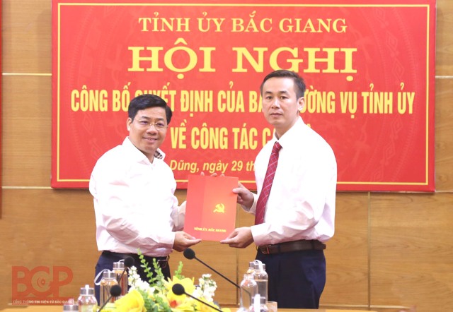 Bắc Giang: Phó Trưởng ban Thường trực Ban tuyên giáo Tỉnh ủy nhận chức Bí thư Huyện ủy Yên Dũng