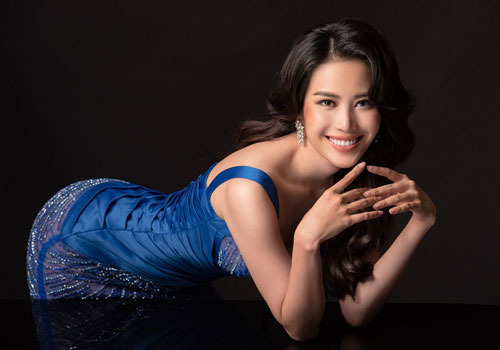 Nam Em tung bộ ảnh tái xuất sau thời gian trị bệnh trầm cảm