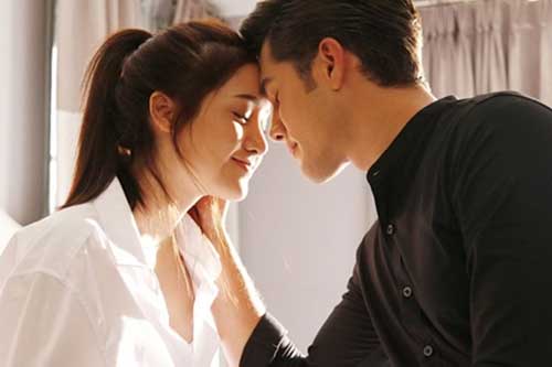 Ngày ra tòa chồng không đến vì "sự cố định mệnh", để rồi cô vợ bật khóc còn anh phải thốt ra câu "hối tiếc cả đời là ly hôn em"