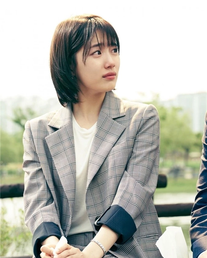 3 kiểu blazer sao Hàn hay diện trong phim, đã đẹp tinh tế còn không bao giờ lỗi mốt, nàng công sở rất nên học theo - Ảnh 7.