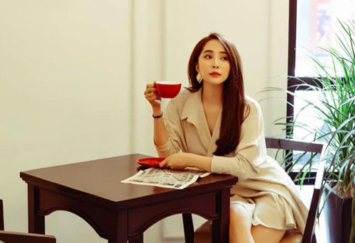 Quỳnh Nga: 'Phụ nữ độc lập thường rất cuốn hút về ngoại hình'
