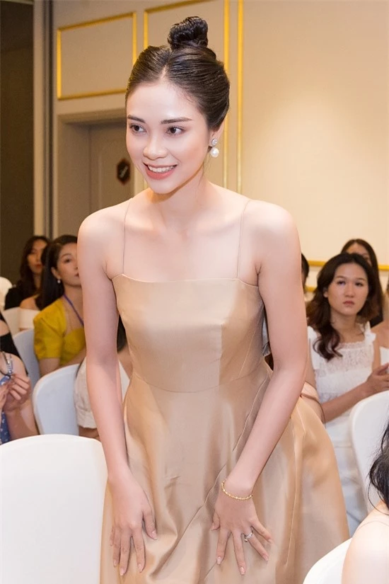 Bản sao Nhã Phương, Hoa khôi Bắc Ninh vào bán kết Hoa hậu VN 2020 - 4