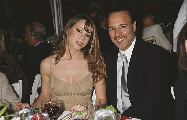 Cô gái trẻ Mariah Carey bị kìm kẹp trong cuộc hôn nhân với triệu phú - ông trùm làng nhạc.