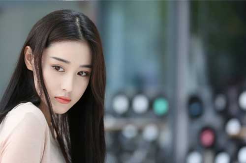 Cương quyết làm mẹ đơn thân dù bạn trai lâu năm cầu hôn bằng căn hộ 3 tỷ, câu trả lời của cô khiến người đàn ông tự tin phải "chết điếng"