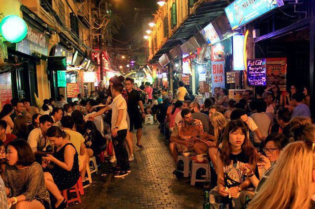 Đề xuất được triển khai mô hình kinh tế ban đêm tại quận Hoàn Kiếm trong quý IV/2020