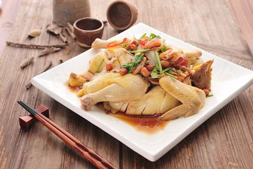 4 loại thực phẩm âm thầm khiến phụ nữ nhanh già, tăng nguy cơ bệnh