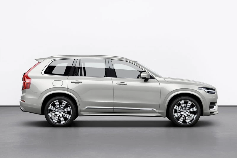 10. Volvo XC90 2020 (giá khởi điểm: 48.350 USD).