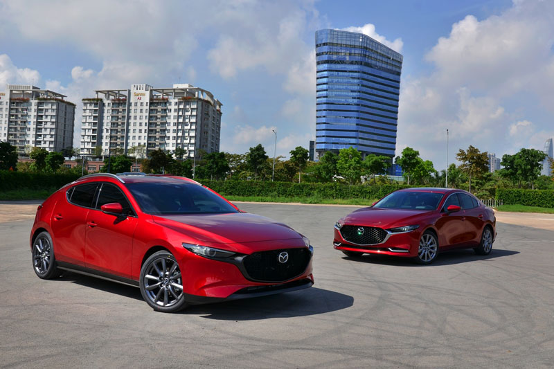 Top 10 xe h&#x1A1;i &#x111;&#x1EB9;p nh&#x1EA5;t n&#x103;m 2020: Vinh danh Mazda3